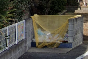 ゴミ捨て場