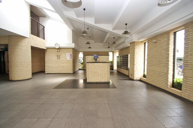 シティパーク北野田のエントランス|エントランスホール