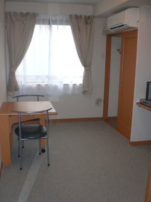 【居間・リビング】 | レオパレス大和町