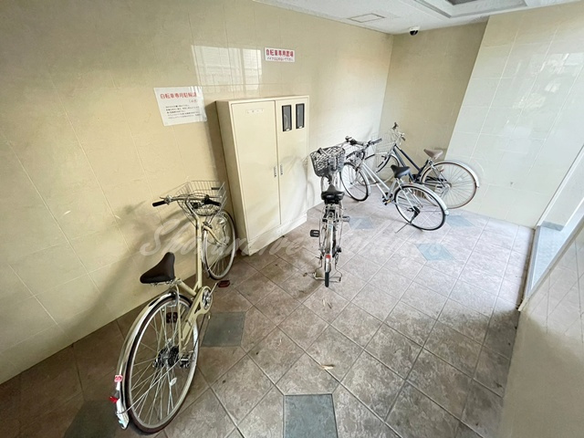 イル デュ ボヌールのその他共用部分|駐輪スペース有り♪