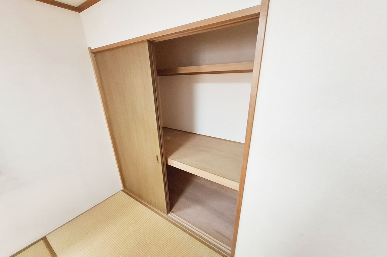泉大津市下条町の収納|和室：押入