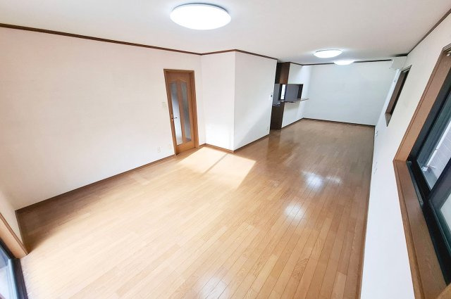 泉大津市下条町の居間・リビング|LDK