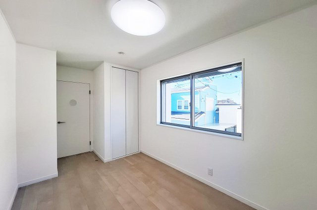 岸和田市藤井町２丁目の子供部屋|洋室2