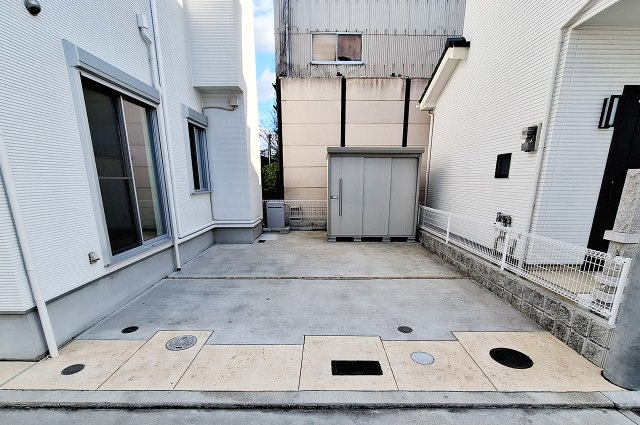 岸和田市藤井町２丁目の駐車場|駐車スペース