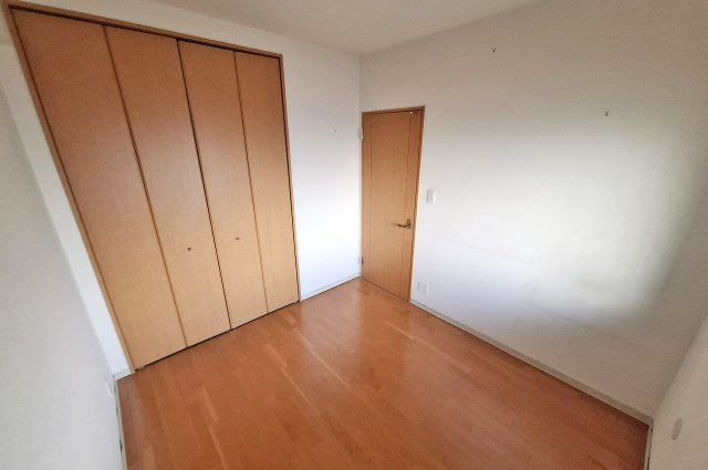 プリグレイス岸和田の寝室|洋室1