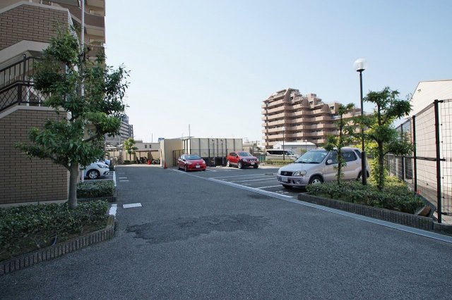 プリグレイス岸和田の駐車場|駐車場