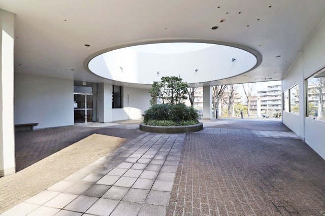 ローレルスクエア和泉中央A棟(11号棟）のその他共用部分|敷地内