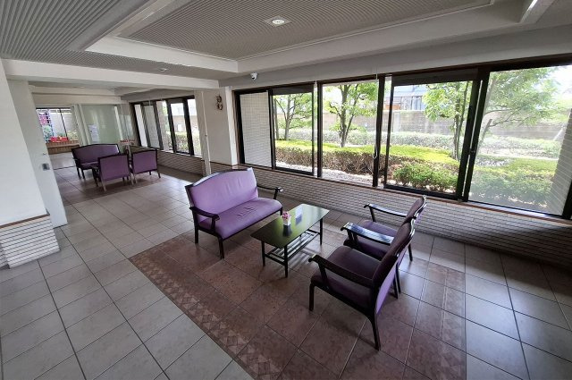 ルネ泉大津ロイヤルコートのロビー|ロビー