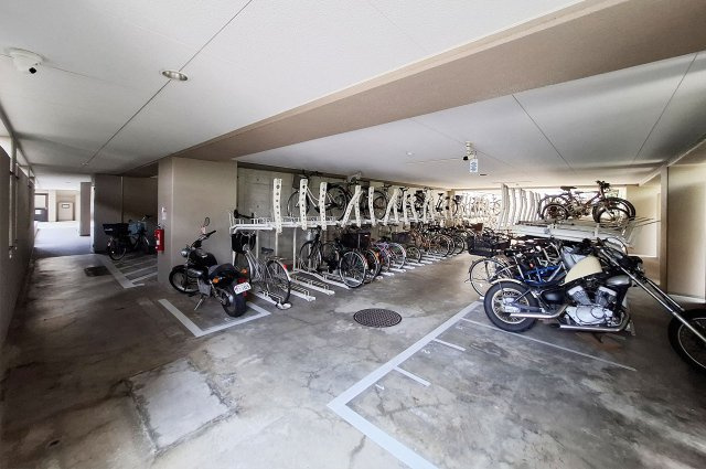 ルネ泉大津ロイヤルコートの駐輪場|駐輪場