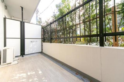 【バルコニー】 | セリジェ池尻大橋 | ※写真は同タイプ住戸です。