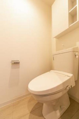 【トイレ】 | セリジェ池尻大橋 | ※写真は同タイプ住戸です。