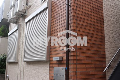 ハーモニーテラス方南Ⅱのセキュリティ|防犯シャッター