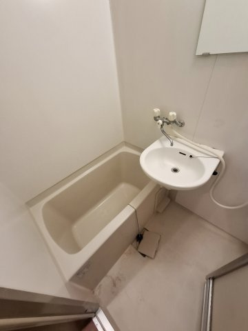 ラマドレー甲子園の浴室