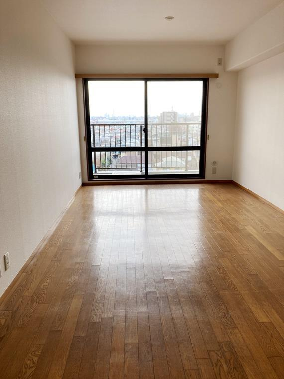 ソフィア浦和コトー壱番館の居間・リビング