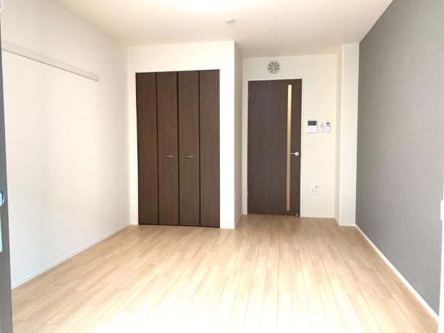 エクセレント越谷の居間・リビング|洋室