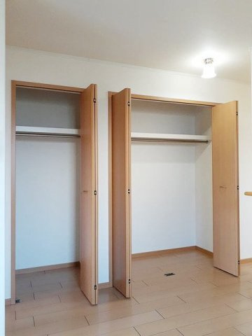 エスポワールヒルＡの収納