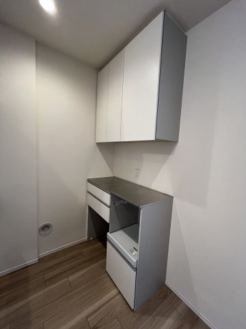【収納】 | NORDEN DORF | キッチン家電やグッズも収納でき、重宝間違いなし。