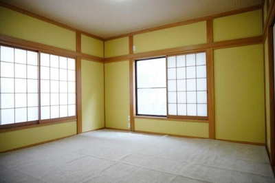 【和室】 | 川口市朝日一丁目戸建て | 落ち着いた雰囲気の和室付きです