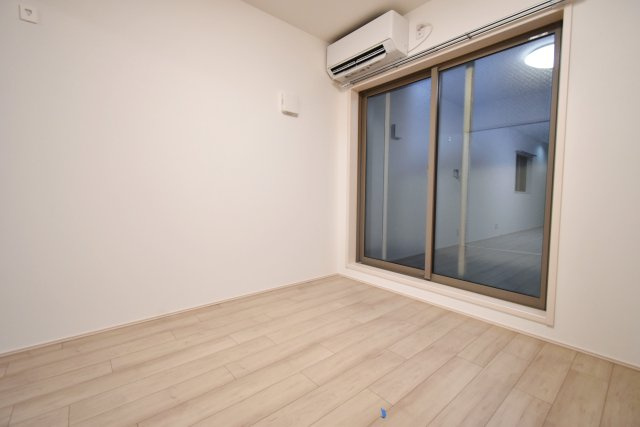 フジパレス西宮春風公園Ⅰ番館の洋室