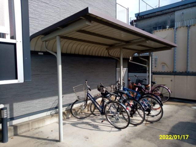 レオパレスハイビーノのその他|屋根付き駐輪場