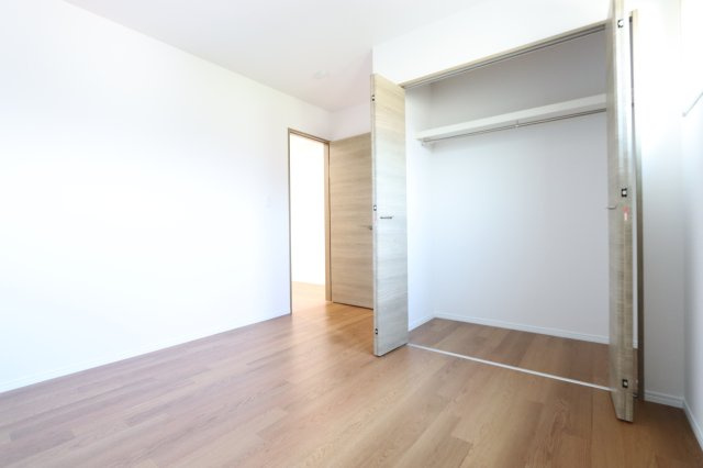 フロンティアの収納