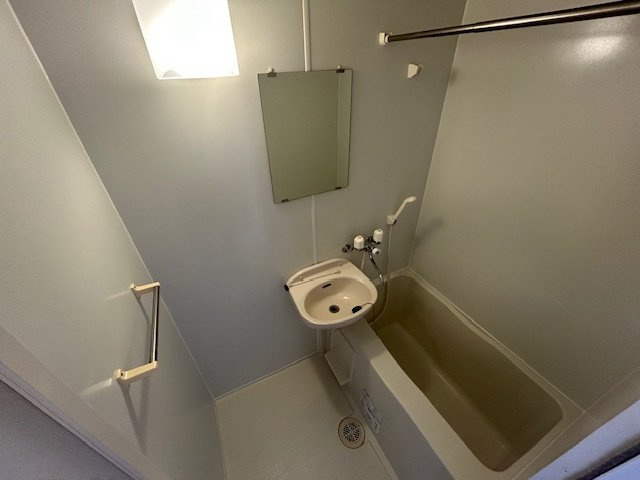 レオパレスサクセスファクターの浴室