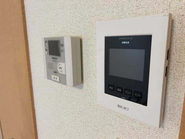 レオパレスサクセスファクターのその他|モニター付インターホン・オートロックゲート完備