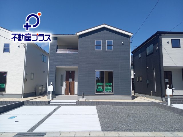 【平倉前1期】　3号棟　■平イオンまで徒歩5分♪　■デザイナーズ新築建売住宅