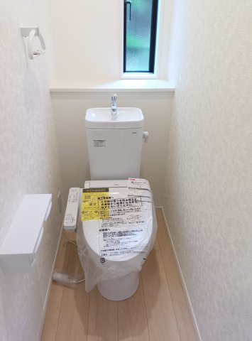 筑西市二木成　第2　4号棟のトイレ