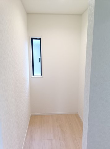 筑西市二木成　第2　1号棟の収納