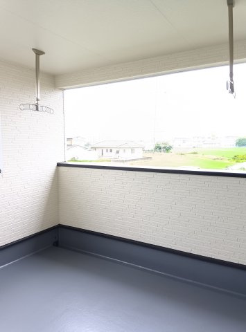 筑西市二木成　第2　1号棟のバルコニー