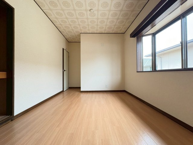 古江台2丁目貸家の寝室
