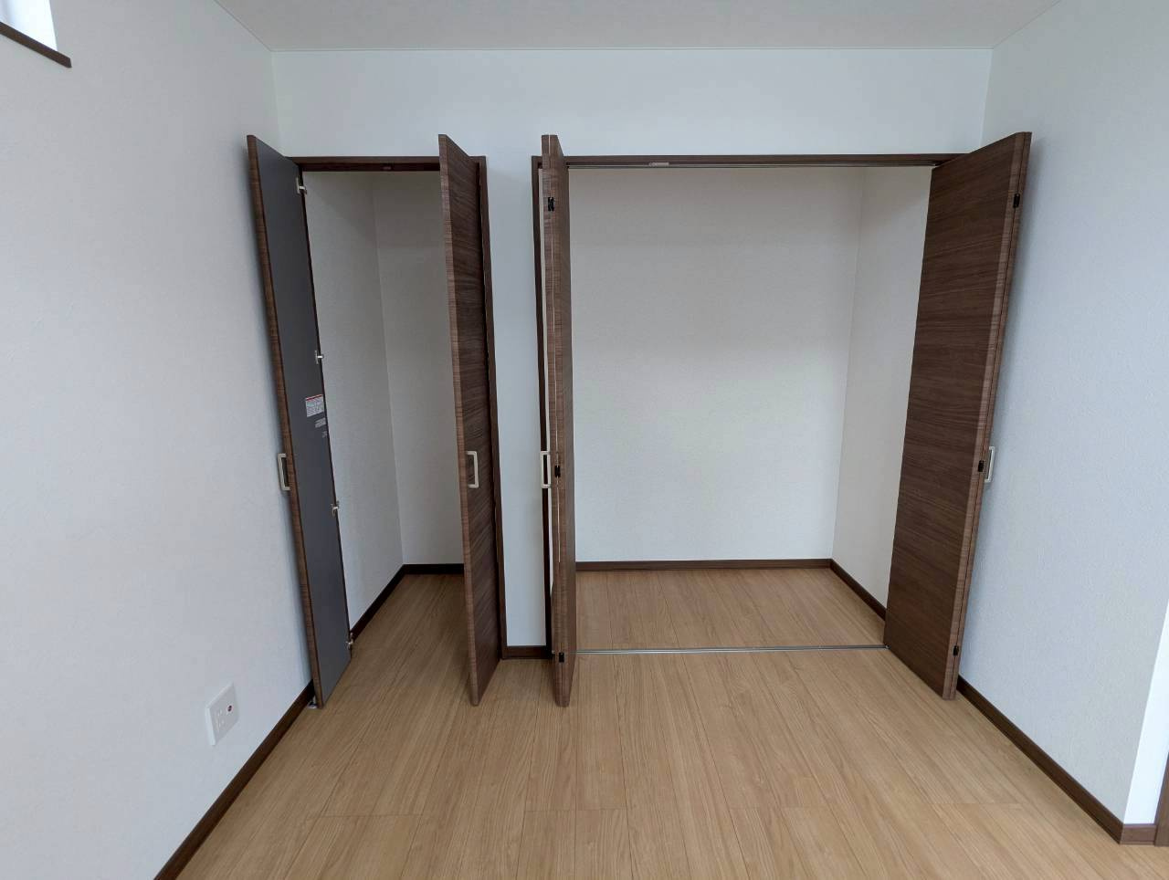 【オープンハウス開催！！3月7日・8日の2日間！】釧路町若葉4丁目　フルリノベーション済中古住宅の洗面所