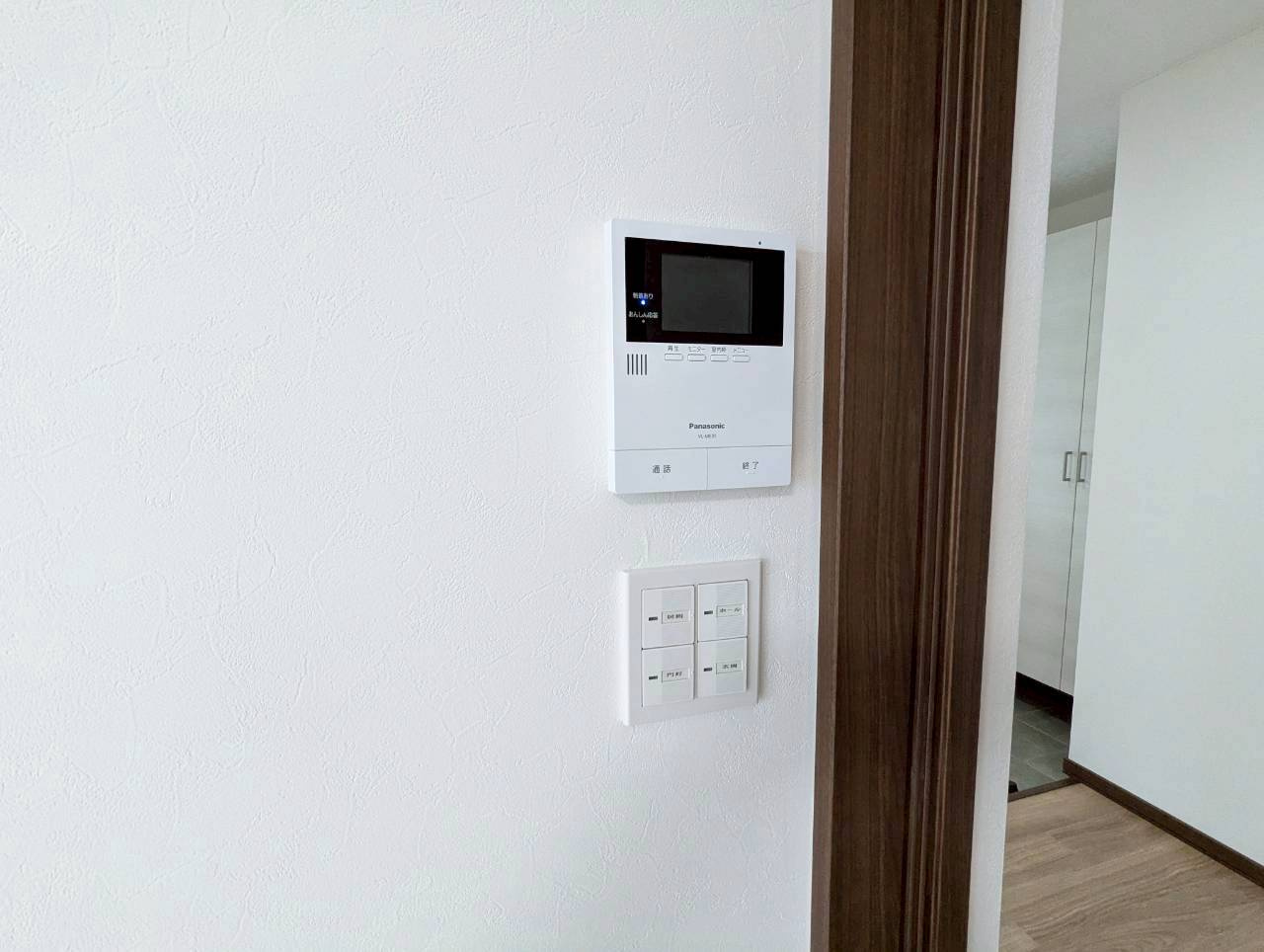 【オープンハウス開催！！3月7日・8日の2日間！】釧路町若葉4丁目　フルリノベーション済中古住宅の玄関