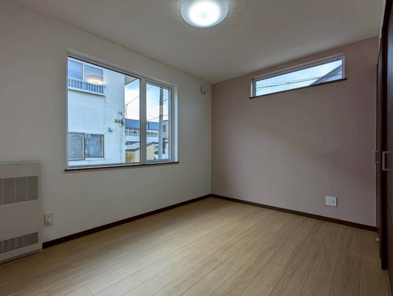 【オープンハウス開催！！3月7日・8日の2日間！】釧路町若葉4丁目　フルリノベーション済中古住宅の洋室