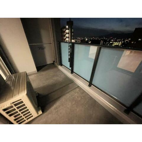 大和市桜森２丁目の賃貸マンションのバルコニー