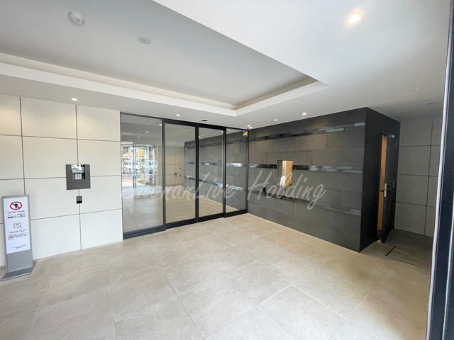 大和市桜森２丁目の賃貸マンションのエントランス