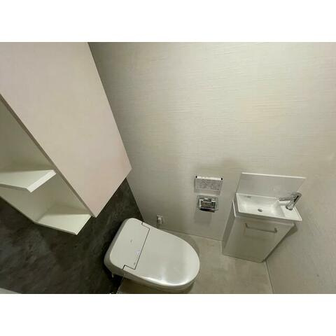 大和市桜森２丁目の賃貸マンションのトイレ