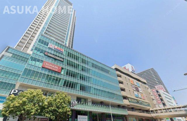 港南区東永谷1丁目の外観|徒歩圏の場所にあるTOHOシネマズ 上大岡、住む町に映画館があるなんて素敵ですね。