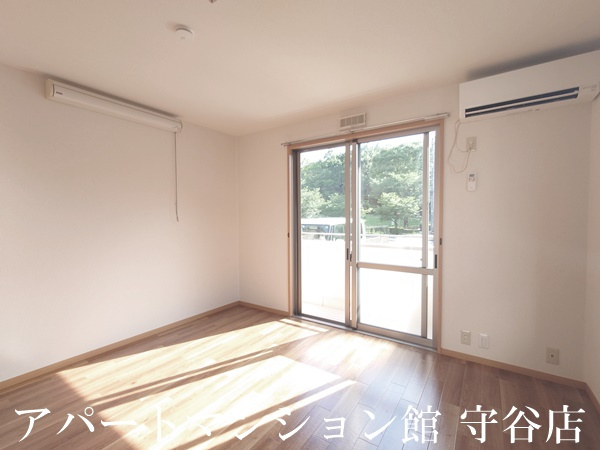 パークヒルズきぬの里　Ⅱの居間・リビング