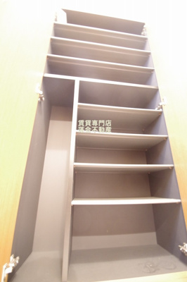 【玄関】 | サザンクロス | 広々としたシューズ収納