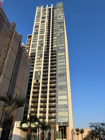 ワールドシティタワーズ・アクアタワーの外観