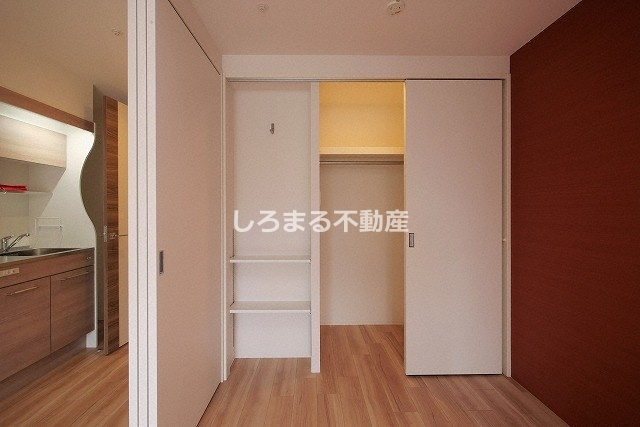 セレニテ本町東リアンの収納