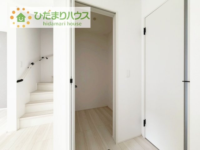 【収納】 | 我孫子市並木7丁目第１期　新築戸建　2号棟 | パントリー完備で散らかりがちなキッチン回りもラクラクお片付けできちゃいます！(*^-^*)