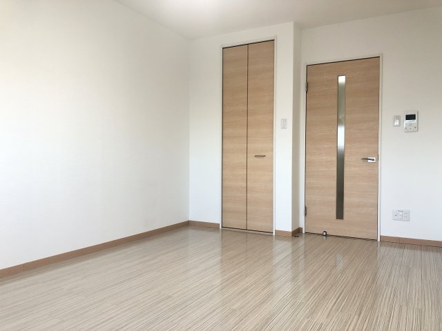 インフィニティの洋室