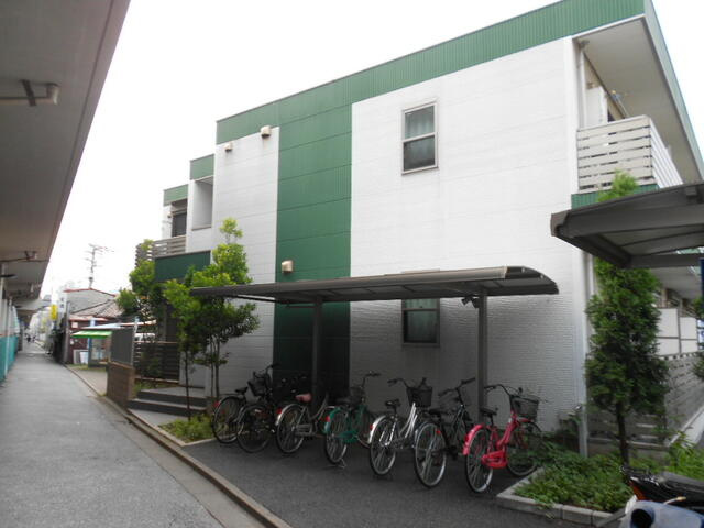 足立区中央本町2丁目のアパートの画像