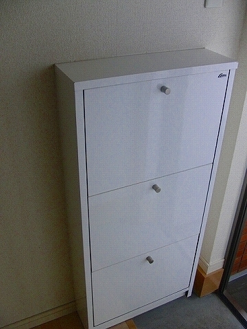 シャトー王子の玄関|玄関収納（同一仕様写真）