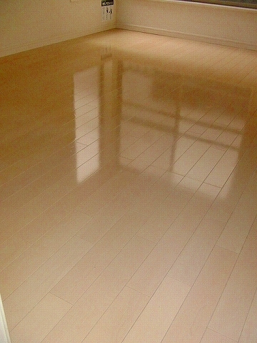 シャトー王子の居間・リビング|おしゃれなホワイト仕様☆（同一仕様写真）