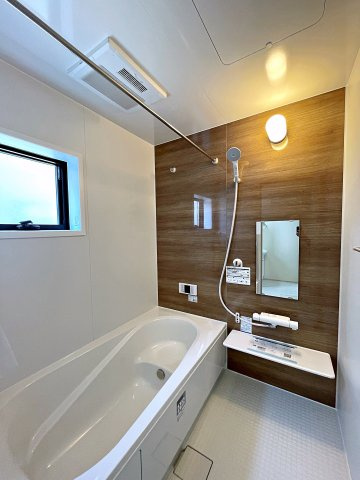 新築戸建・新築建売　いわき市泉玉露1丁目1期　の浴室