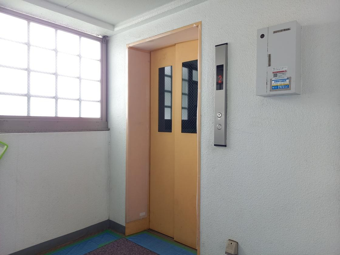 エレベーター